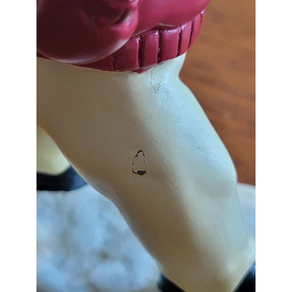 Campbell's Winter Fun Vintage 1997 Danbury Mint Campbell Kids Resin Figurine - Picture 9 of 10